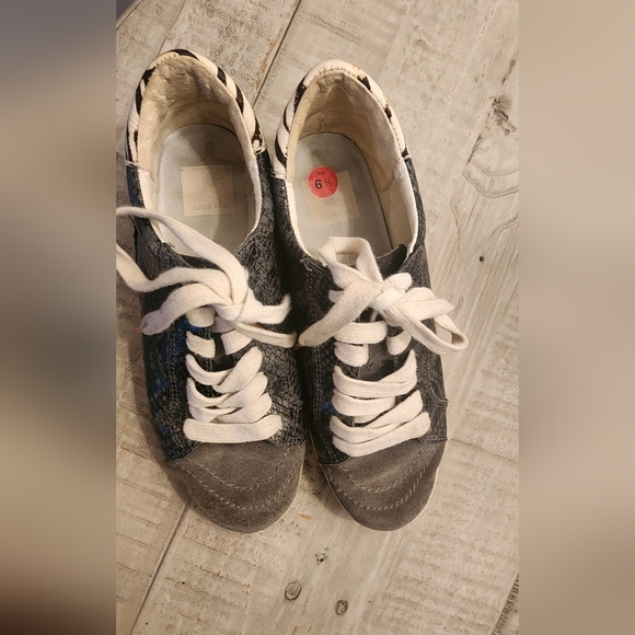 Dolce Vita Sneakers Zebra Size 6.5 - Picture 4 of 5